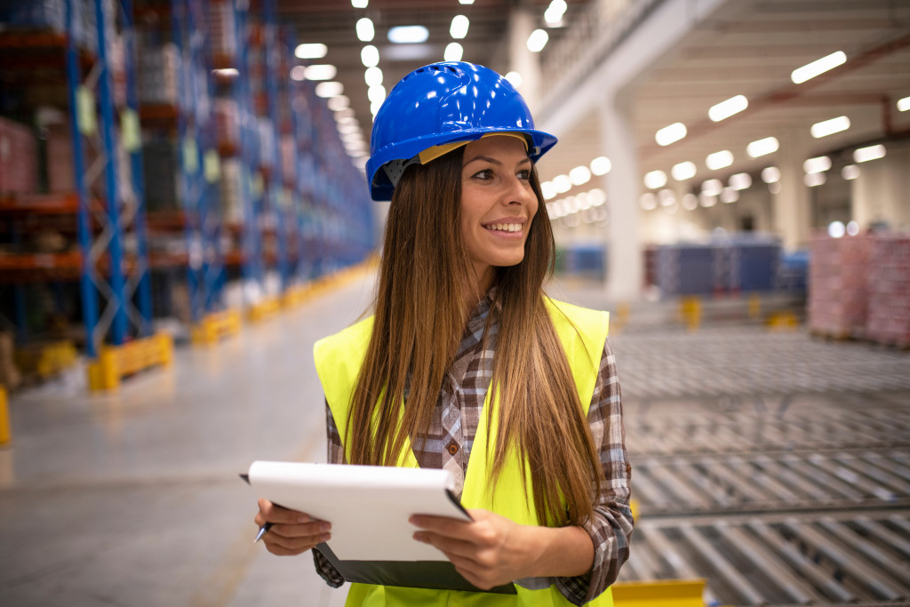 woman wearing a hard hat